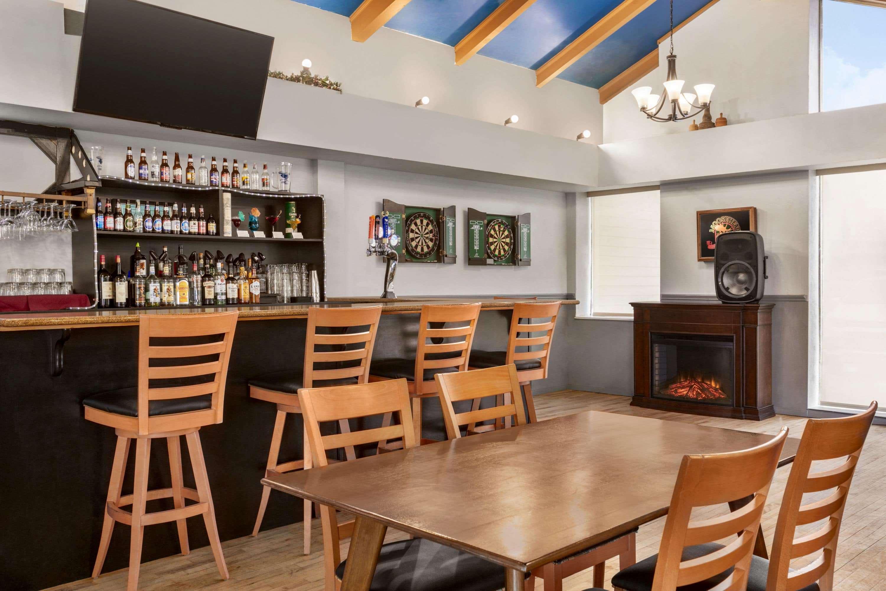 Days Inn & Suites By Wyndham Moncton Buitenkant foto