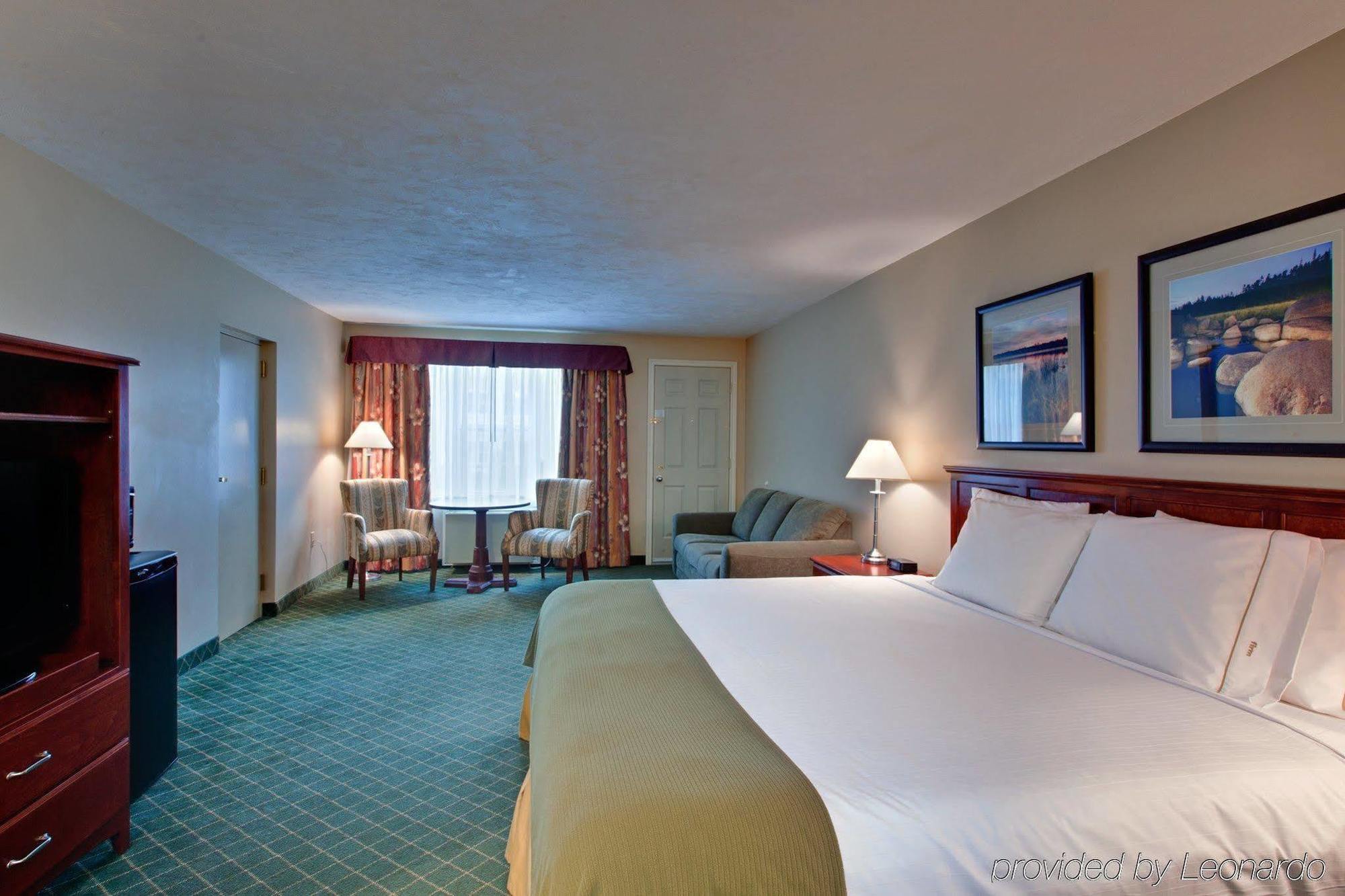 Days Inn & Suites By Wyndham Moncton Kamer foto